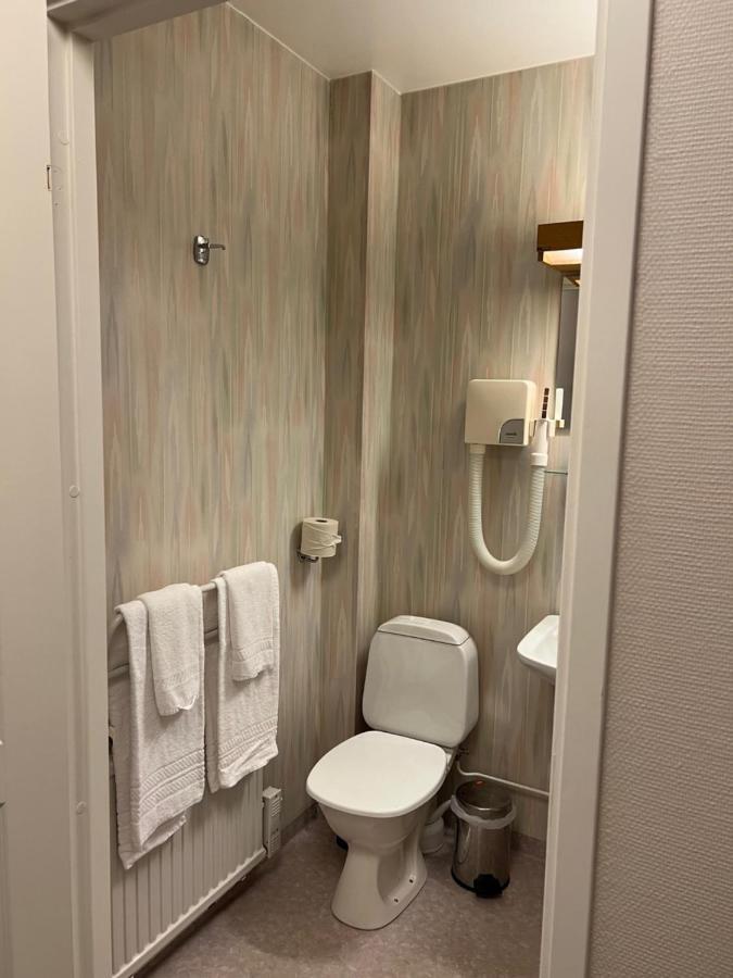 Spangens Gastgivaregard Ljungbyhed Bagian luar foto